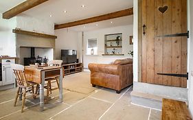 Little Badger Cottage